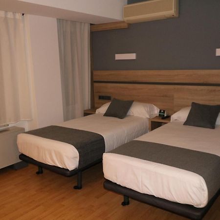 Hostal Alda Palencia Plaza מראה חיצוני תמונה