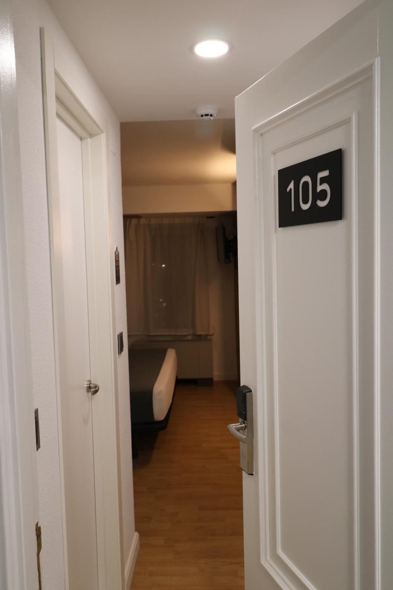 Hostal Alda Palencia Plaza מראה חיצוני תמונה