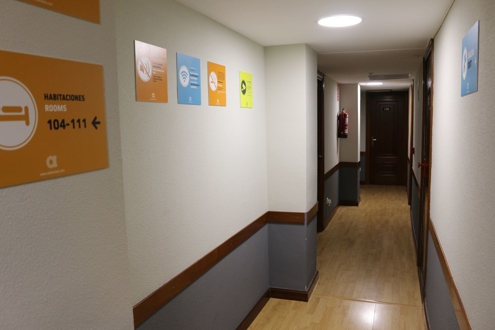 Hostal Alda Palencia Plaza מראה חיצוני תמונה