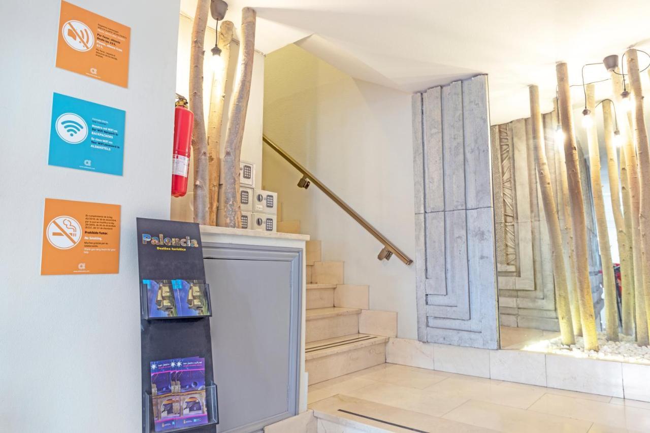Hostal Alda Palencia Plaza מראה חיצוני תמונה